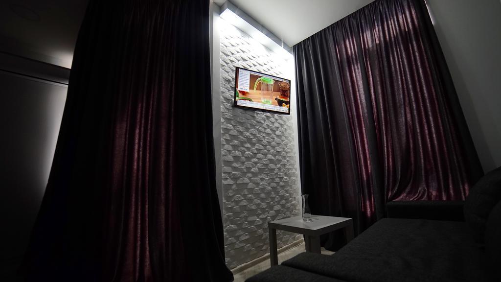Queen Tamara Apartment Батумі Екстер'єр фото