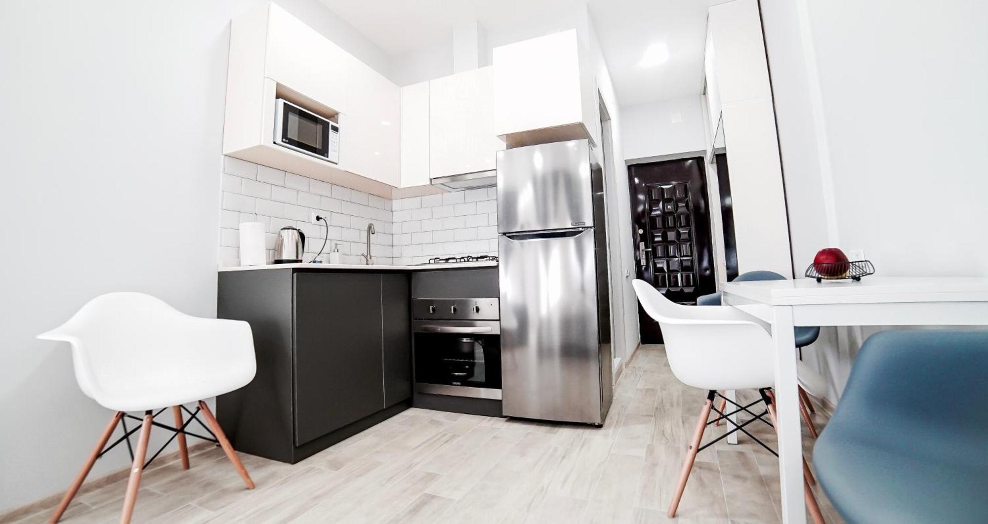Queen Tamara Apartment Батумі Екстер'єр фото