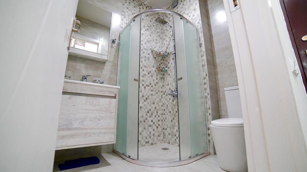 Queen Tamara Apartment Батумі Екстер'єр фото